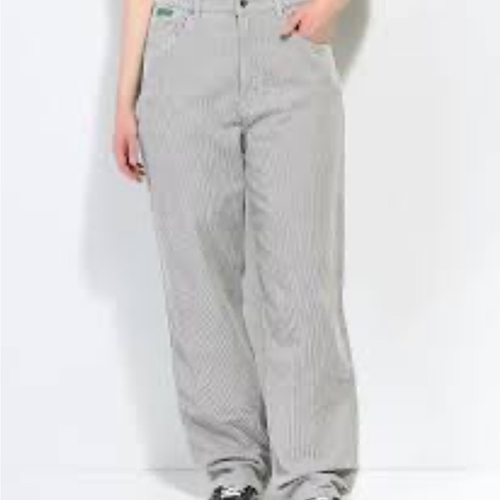 Empyre women Gray Flare & Wide Leg corduroy size 9